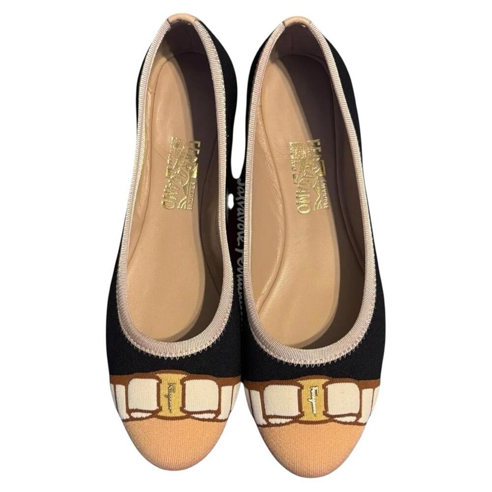 NIB Salvatore Ferragamo Varina Flats Black Cream Bow Ballet Shoes Sz 8.5 Fabric - Picture 1 of 7